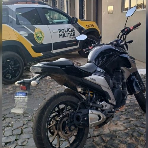 PM identifica motocicleta com placa adulterada&nbsp;na região