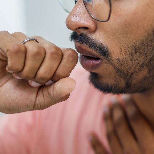 Frio do inverno liga alerta para prevenção da pneumonia e gripe